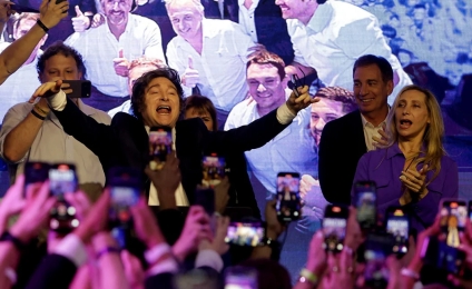 Milei disfruta las mieles del mercado mientras se dispone a ampliar su base de sustentación política