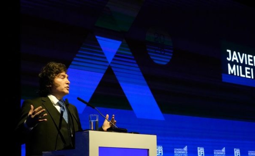 Javier Milei se hizo eco de las críticas (y las minimizó): 