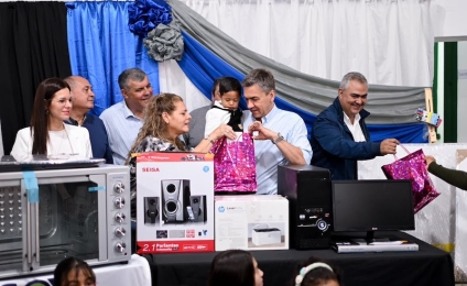 Isla del Cerrito: el gobernador Zdero inauguró el CIFF Nº24 que amplía la atención para 80 niños