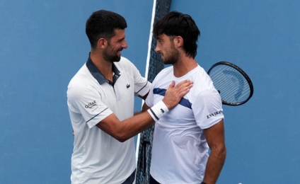 El argentino Thiago Tirante dio la sorpresa y eliminó a Novak Djokovic