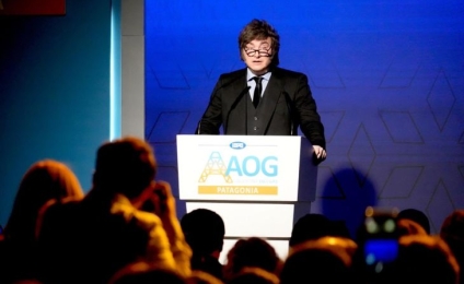 Javier Milei defendió el superávit energético y aseguró que “estamos a pocos pasos del millón de barriles diarios